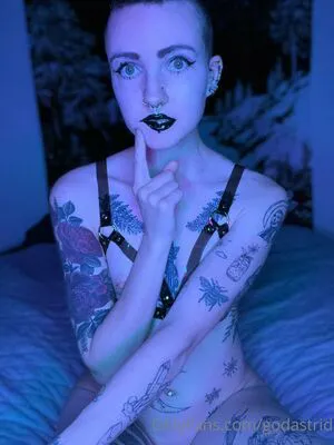 Onlyfaery OnlyFans Leaked Free Thumbnail Picture - #XllNjDEKwz