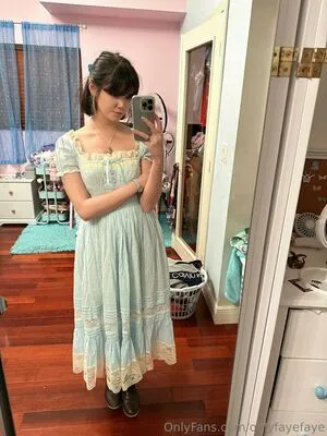 Onlyfayefaye OnlyFans Leaked Free Thumbnail Picture - #s8AghEEr79