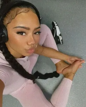 Onlyfeetbybell OnlyFans Leaked Free Thumbnail Picture - #4aDZhAxwrZ