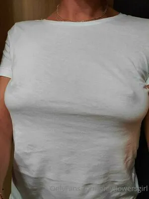 Onlyflowersgirl OnlyFans Leaked Free Thumbnail Picture - #4esKV3MAzt
