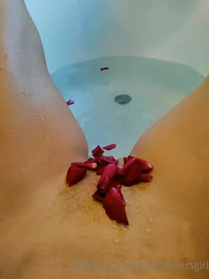 Onlyflowersgirl OnlyFans Leaked Free Thumbnail Picture - #HBUE4y1liw