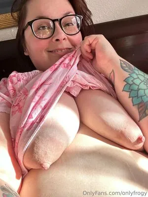 Onlyfrogy OnlyFans Leaked Free Thumbnail Picture - #4qErWQaDd1