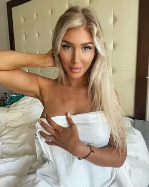 Onlyhollydolly OnlyFans Leaked Free Thumbnail Picture - #OtmIKBZ4gM