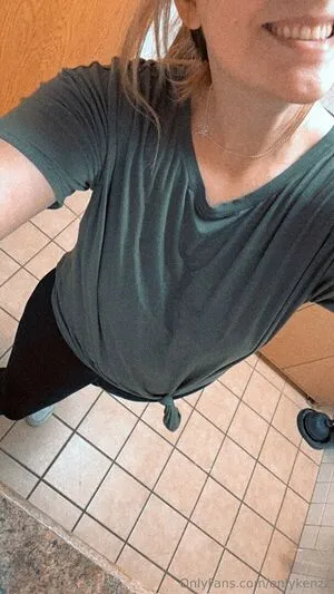 Onlykenzz OnlyFans Leaked Free Thumbnail Picture - #5KKvI0qViP