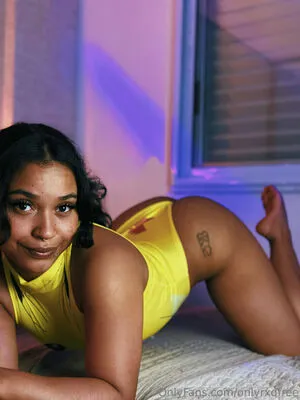 Onlymayasz OnlyFans Leaked Free Thumbnail Picture - #KG2gnH4Ngt