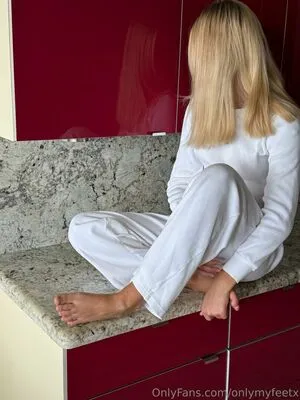 Onlymyfeetx OnlyFans Leaked Free Thumbnail Picture - #aN0Gsz8g0Q