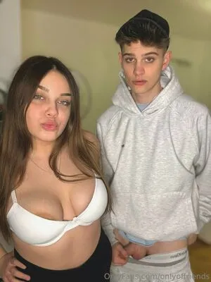 Onlyoffriends OnlyFans Leaked Free Thumbnail Picture - #p9sVqhnthk