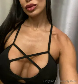Onlyshiax OnlyFans Leaked Free Thumbnail Picture - #4LjGfp0uYy