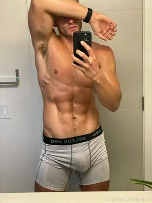 Onlyxxxguys OnlyFans Leaked Free Thumbnail Picture - #CZaIzwsaUl
