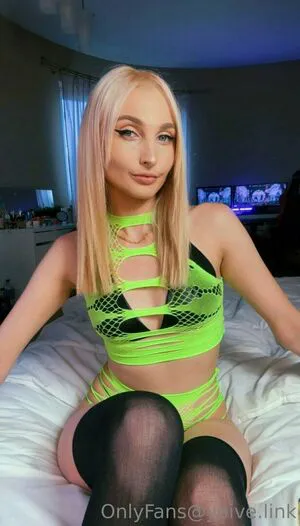 Onlyyoive OnlyFans Leaked Free Thumbnail Picture - #1L8Z455bxK