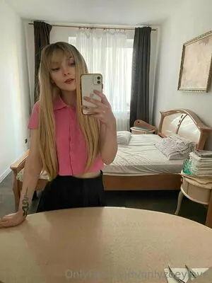 Onlyzoeylove OnlyFans Leaked Free Thumbnail Picture - #9SQD37zplY