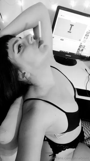 Onnabront OnlyFans Leaked Free Thumbnail Picture - #31zEyA8lG5