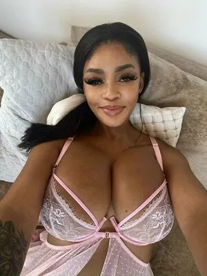 Ontlametseofficial OnlyFans Leaked Free Thumbnail Picture - #RL9II2sDEC