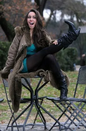 Oona Chaplin OnlyFans Leaked Free Thumbnail Picture - #iS0n8Rngva