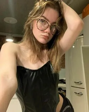 Oona Hiltunen OnlyFans Leaked Free Thumbnail Picture - #JJdirEuEXT