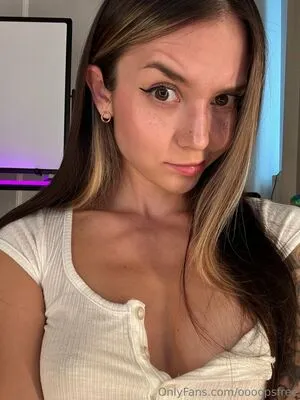 Oooopsfree OnlyFans Leaked Free Thumbnail Picture - #hem9xt3c1f