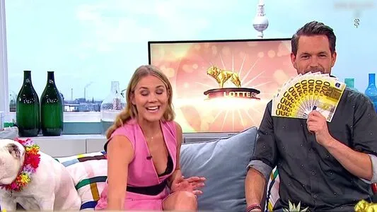 Oops Deutsch OnlyFans Leaked Free Thumbnail Picture - #1xJuGAgo0K