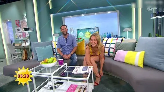 Oops Deutsch OnlyFans Leaked Free Thumbnail Picture - #2I9IdKwEjp