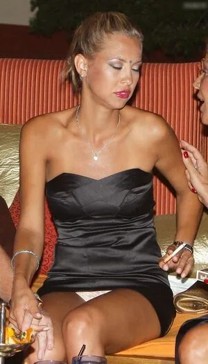 Oops Deutsch OnlyFans Leaked Free Thumbnail Picture - #hq8gGQg1JM