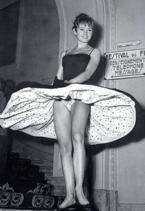 Oops International OnlyFans Leaked Free Thumbnail Picture - #0Uhtxp0i2V