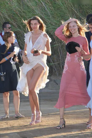 Oops International OnlyFans Leaked Free Thumbnail Picture - #0eb2kePwDw