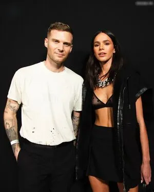 Oops International OnlyFans Leaked Free Thumbnail Picture - #2L7xhRWUCQ