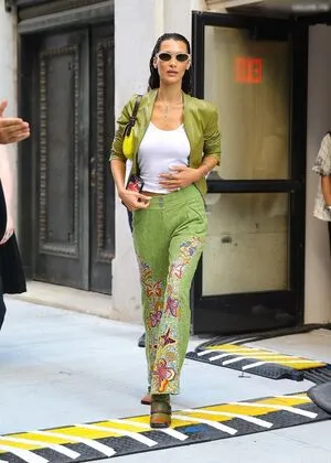 Oops International OnlyFans Leaked Free Thumbnail Picture - #4sz7GyHuHT