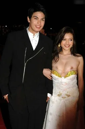 Oops International OnlyFans Leaked Free Thumbnail Picture - #6nlyswwnty