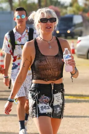 Oops International OnlyFans Leaked Free Thumbnail Picture - #81DD40iOdg