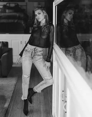 Oops International OnlyFans Leaked Free Thumbnail Picture - #9YJ49Tks6S