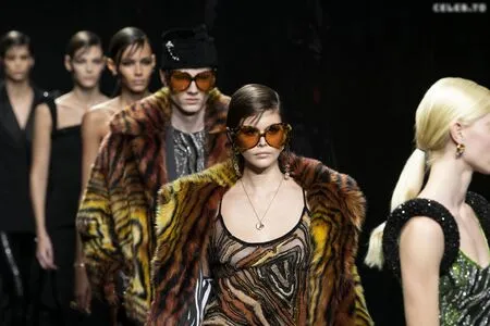 Oops International OnlyFans Leaked Free Thumbnail Picture - #9slf0DpI9Z