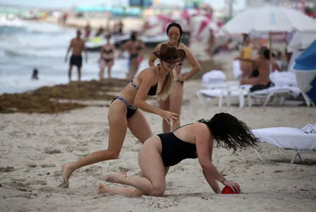 Oops International OnlyFans Leaked Free Thumbnail Picture - #ArWkie86GX