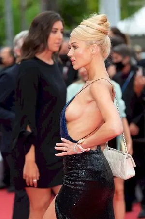 Oops International OnlyFans Leaked Free Thumbnail Picture - #CJrAdllmLT