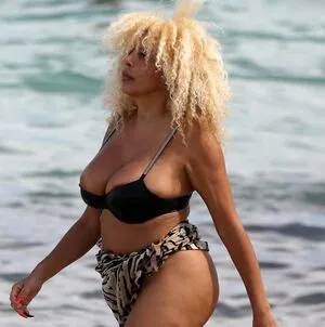 Oops International OnlyFans Leaked Free Thumbnail Picture - #FqnvD42jAE