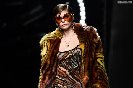 Oops International OnlyFans Leaked Free Thumbnail Picture - #HDNwbNqqex