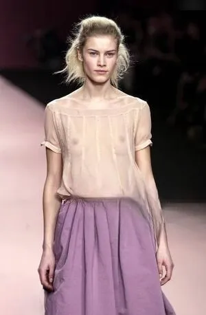 Oops International OnlyFans Leaked Free Thumbnail Picture - #HUtJE5fuLp