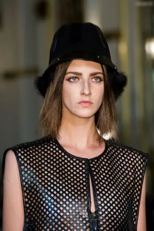 Oops International OnlyFans Leaked Free Thumbnail Picture - #ILYelVAKOf