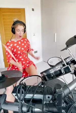 Oops International OnlyFans Leaked Free Thumbnail Picture - #IvEo9DNgGw