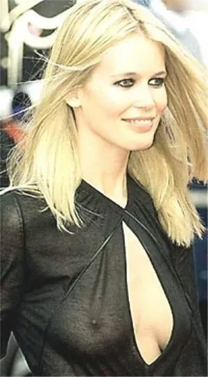 Oops International OnlyFans Leaked Free Thumbnail Picture - #JCOK5sdD4z