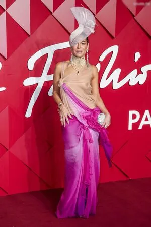 Oops International OnlyFans Leaked Free Thumbnail Picture - #NiJUfsKLnv