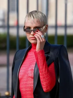 Oops International OnlyFans Leaked Free Thumbnail Picture - #OwRhU1Znxy