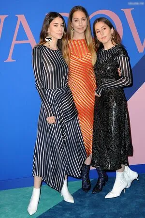 Oops International OnlyFans Leaked Free Thumbnail Picture - #S9IByQ2Woj