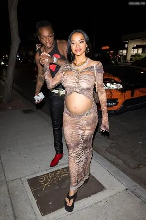 Oops International OnlyFans Leaked Free Thumbnail Picture - #SRwdWXFRea