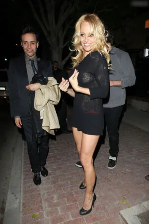 Oops International OnlyFans Leaked Free Thumbnail Picture - #Uih8HmN14W