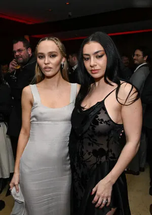 Oops International OnlyFans Leaked Free Thumbnail Picture - #WArcIdN0bd