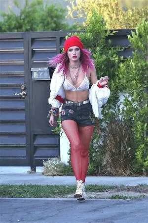 Oops International OnlyFans Leaked Free Thumbnail Picture - #XTCjWzYmy0