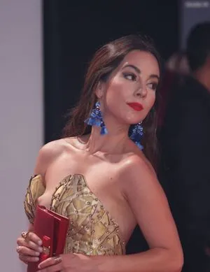 Oops International OnlyFans Leaked Free Thumbnail Picture - #ZkVZQ4DWF5