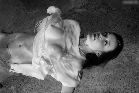 Oops International OnlyFans Leaked Free Thumbnail Picture - #aWEyjej6UD