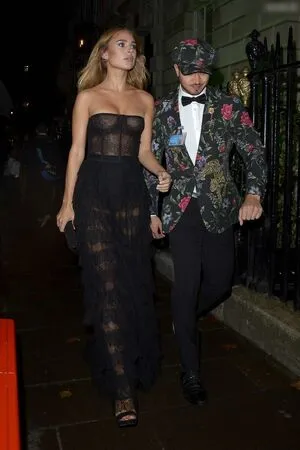 Oops International OnlyFans Leaked Free Thumbnail Picture - #cL2O1hZce2