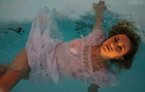 Oops International OnlyFans Leaked Free Thumbnail Picture - #fyAfIFLirz